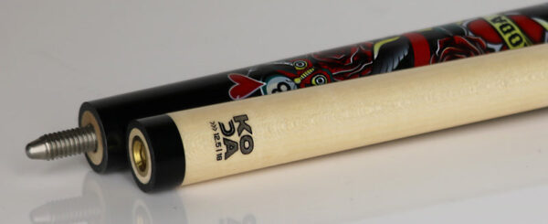 Koda KDV20 Pool Cue - Black with Eightball Rose Graphic - Image 4