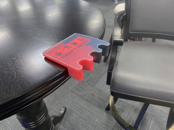 Daily Planner 3 Cue Holder in Black and Red - Image 3